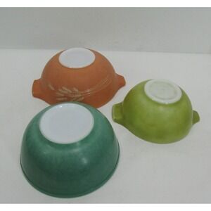 Lot 3 VINTAGE PYREX GREEN #403 443 442 Primary Colors Nesting Bowl, 1940's Cinde